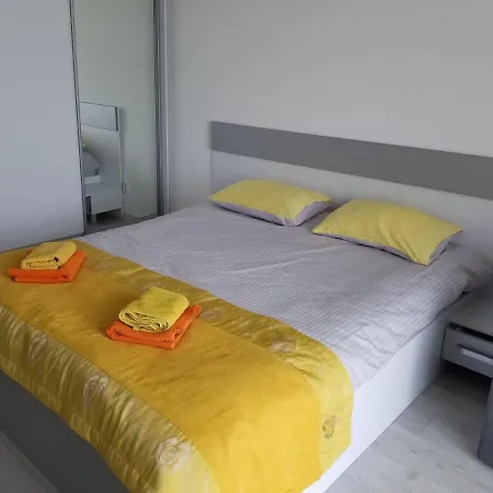 Apartment віланж Poljana
