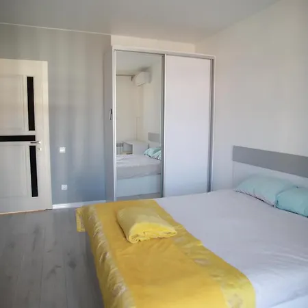 Apartment віланж Poljana