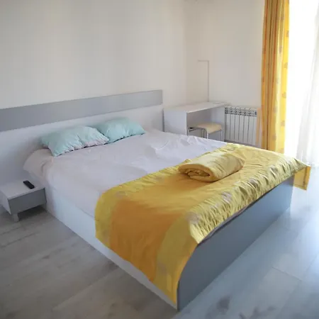 віланж Polyana (Transcarpathia)